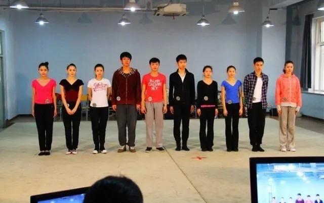 娜扎北影三试现场，勇敢逐梦的十八岁娜扎 ?