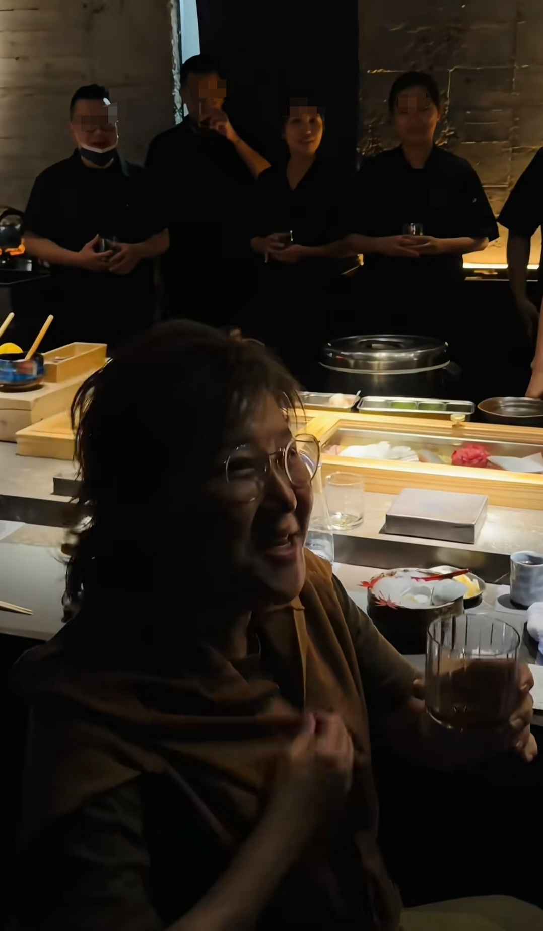 林心如许玮甯为蓝心湄庆60大寿,与关颖陶晶莹同框,都保养得很好