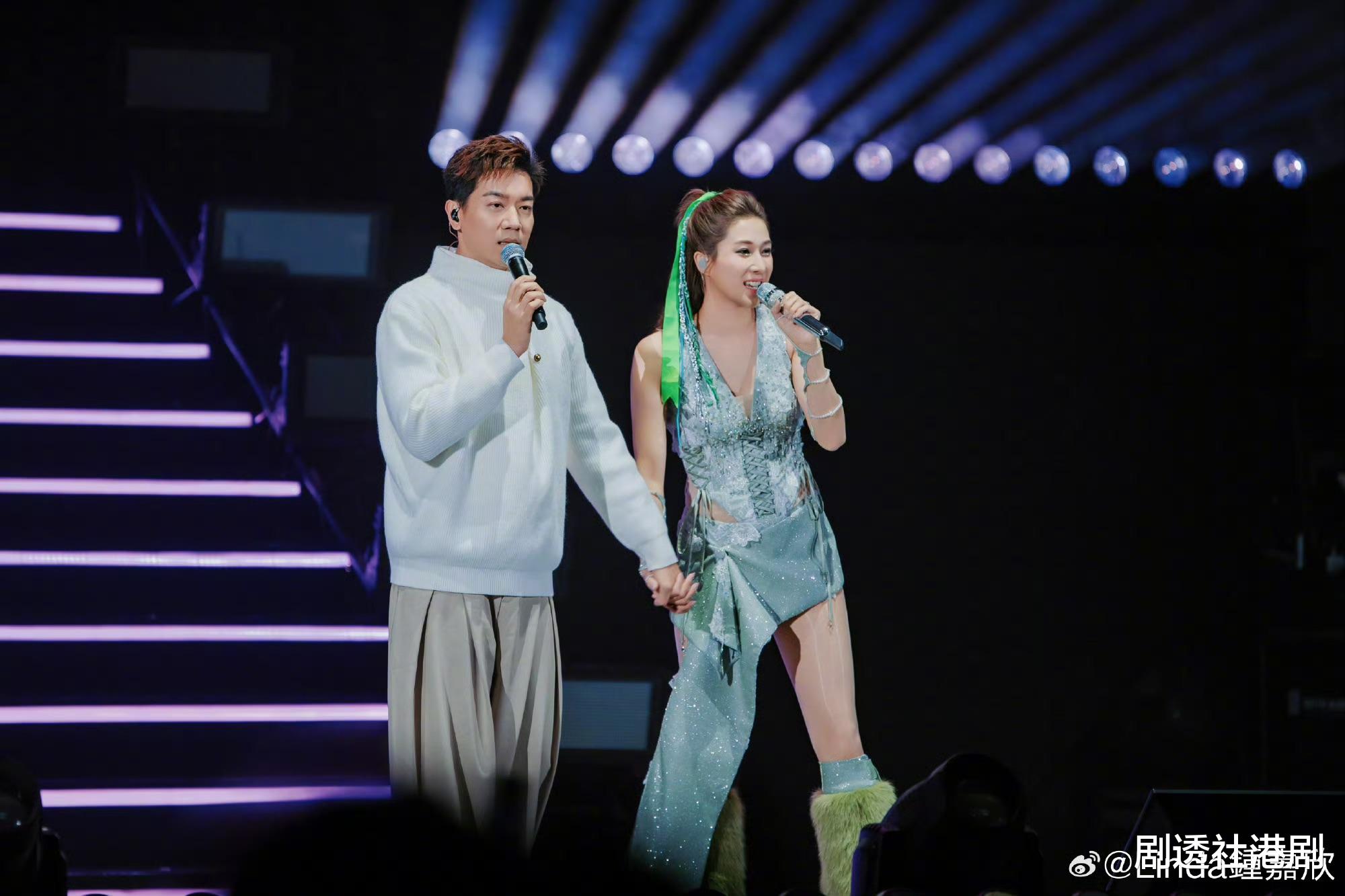 TVB前当家花旦晒近况！与老公挑战高难度游戏，意外曝光别墅内景