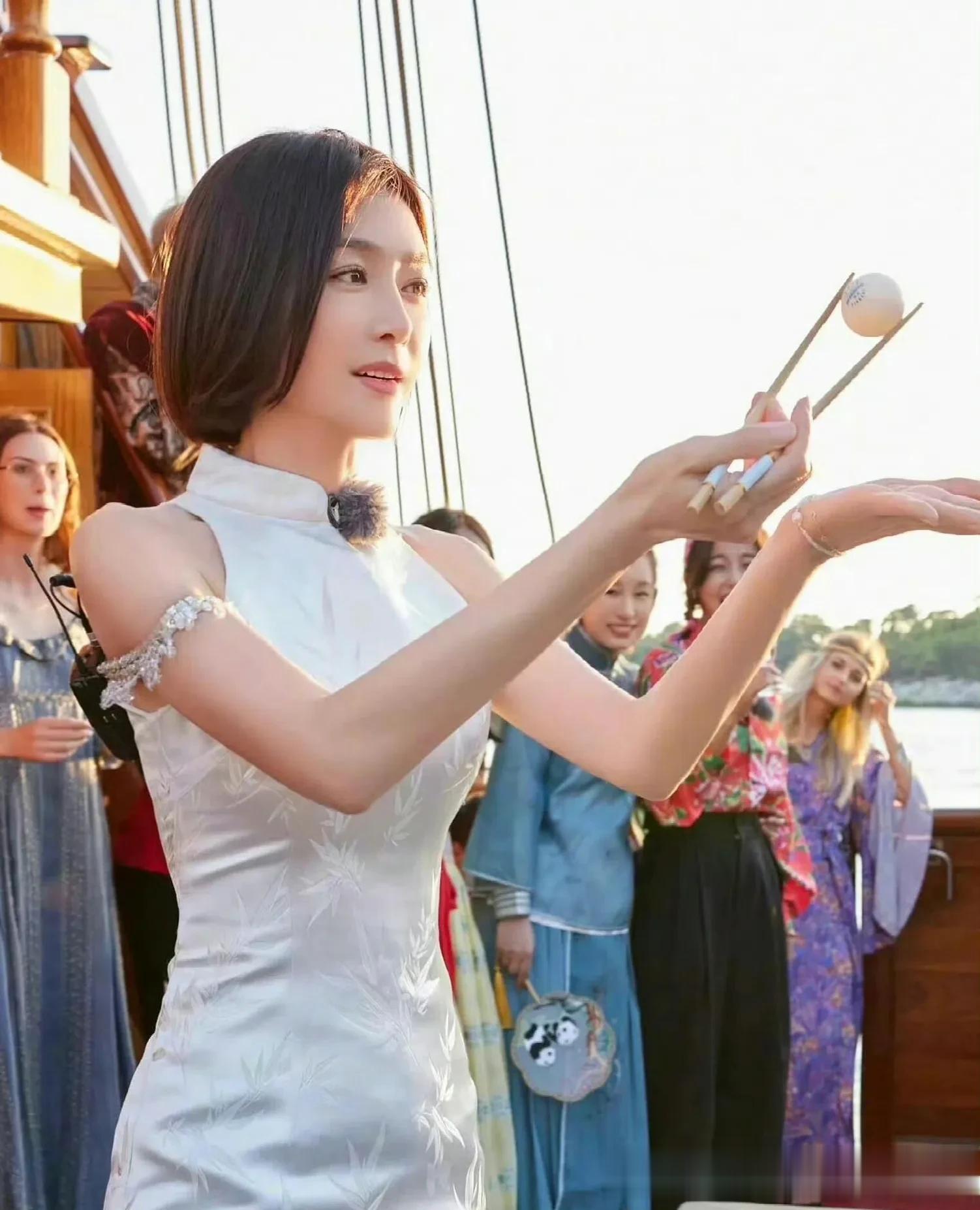 秦岚为什么年纪越大越妖娆