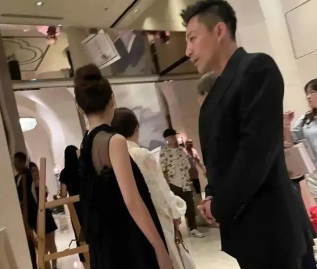 S妈要破防!马筱梅带汪小菲回娘家参加婚礼,细节彰显格局!