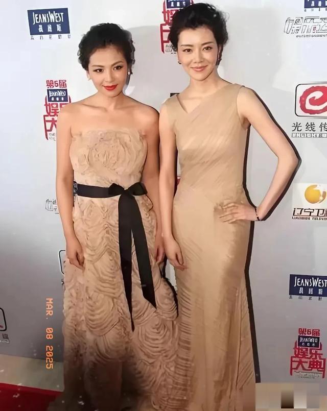 46岁刘涛撞衫44岁车晓,网友:谁是贵妇谁是村姑,一看就看出来了