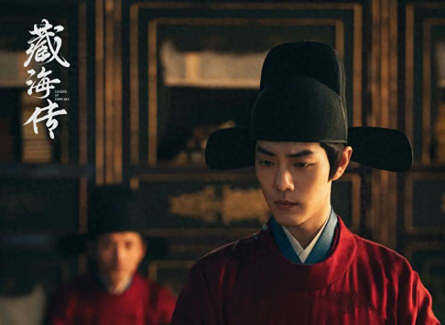 半年时间里，肖战、杨洋、成毅三大顶流对打，谁领跑一目了然