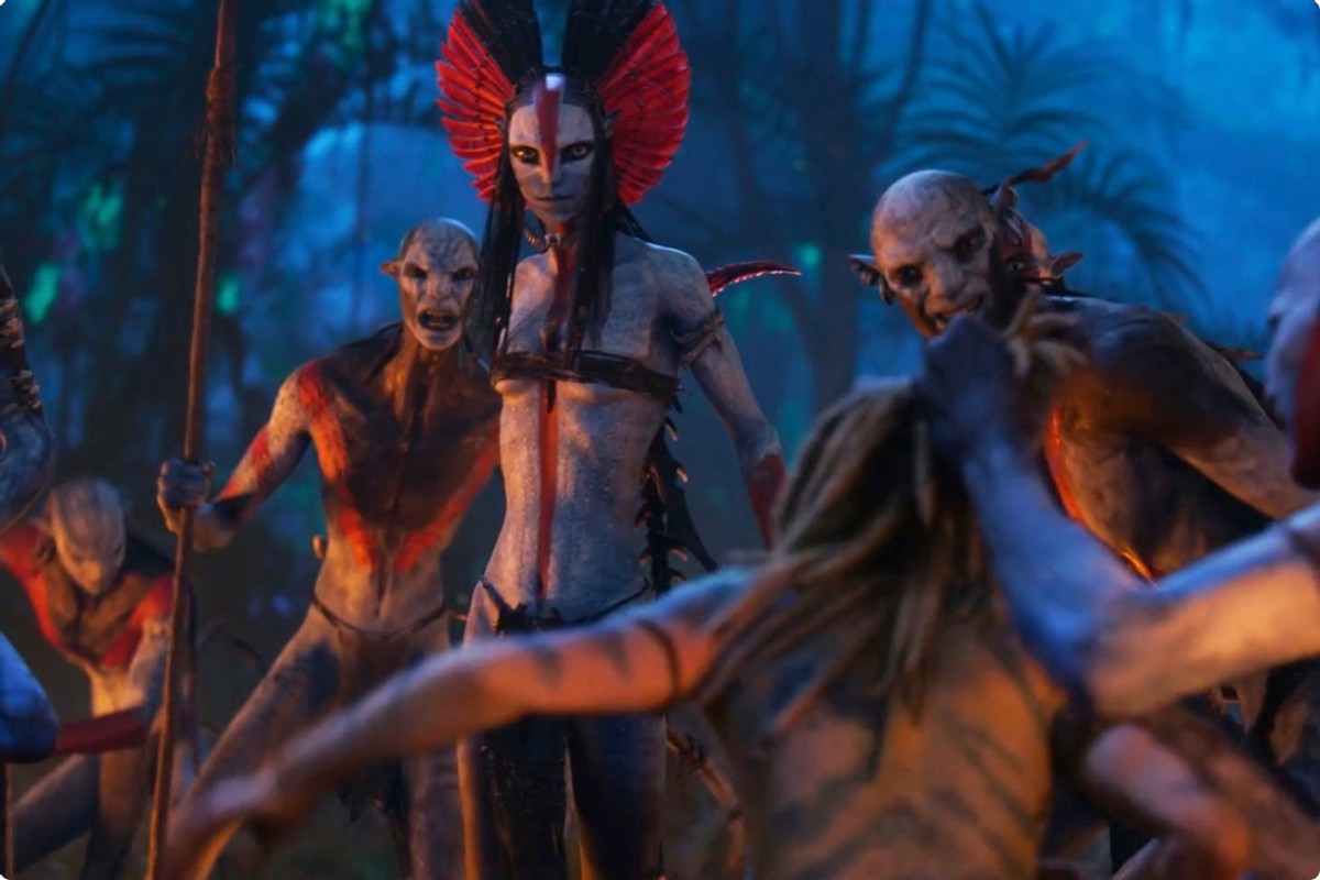 卡梅隆新片最大亮点，别林外孙女变身“性感火巫”，抢光主角风头