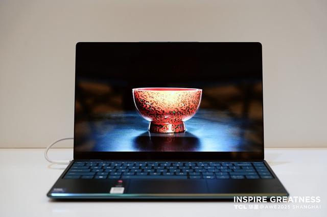 TCL华星“睛”艳亮相AWE2025“屏”实力开启家电及消费电子新视界