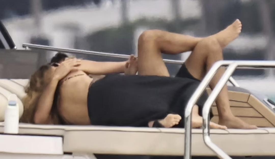 第1超模吉娘娘生完3胎10个月大回春！拍大片秀长腿，网友：45岁？