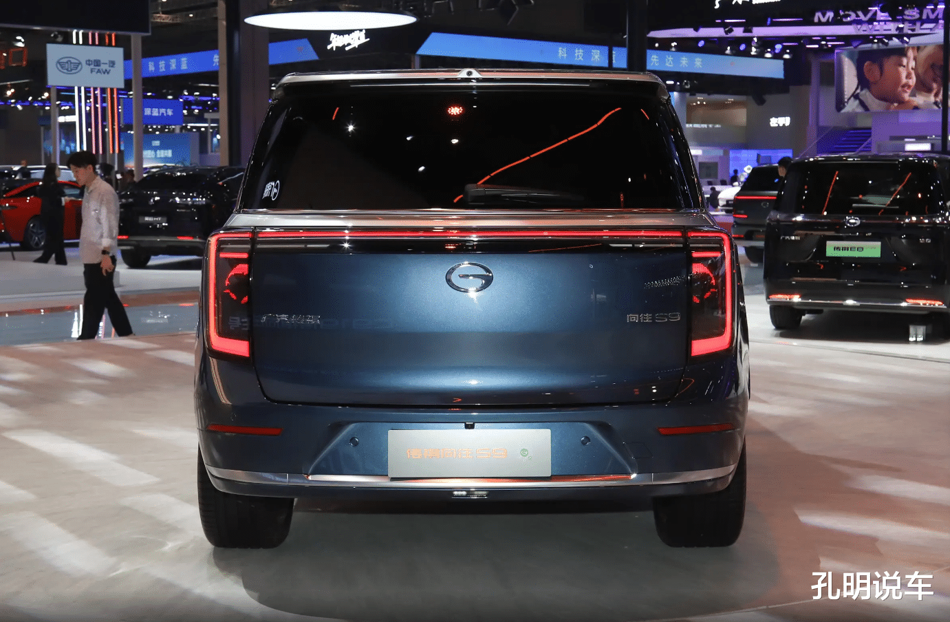 传祺高级起来了,向往S9双拼色车身,大饼轮毂,冰箱电视有六座