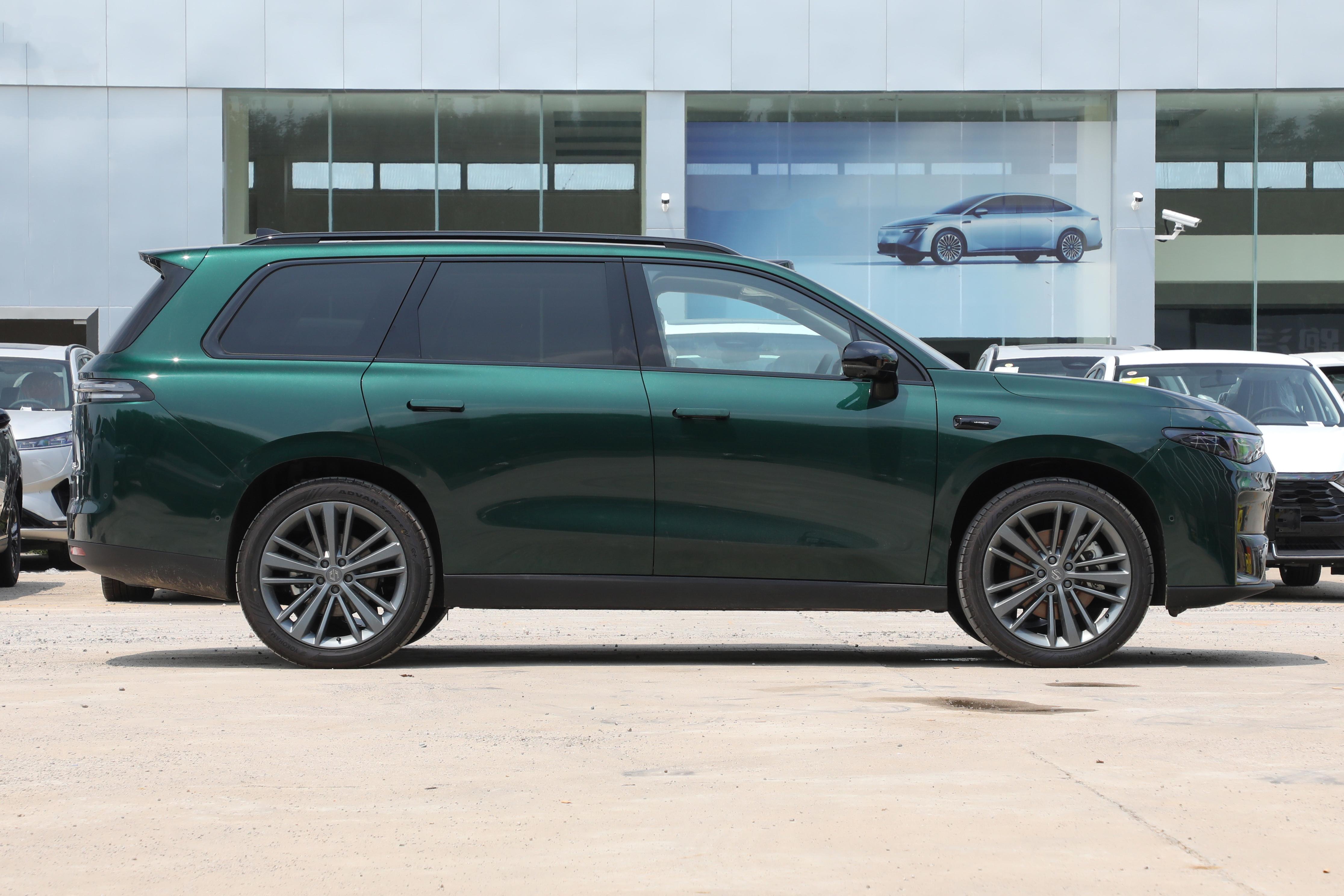 14.38 万起 + 8000 元限时红包!零跑 C16 二胎家庭实用之选