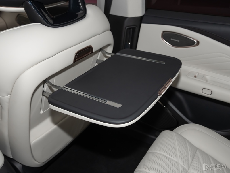 领克10 EM-P将于9月8日上市 纯电续航240km