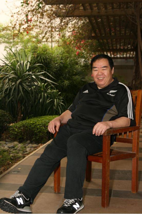 香港知名男星近照引关注,还是记忆中的那个肥猫吗?