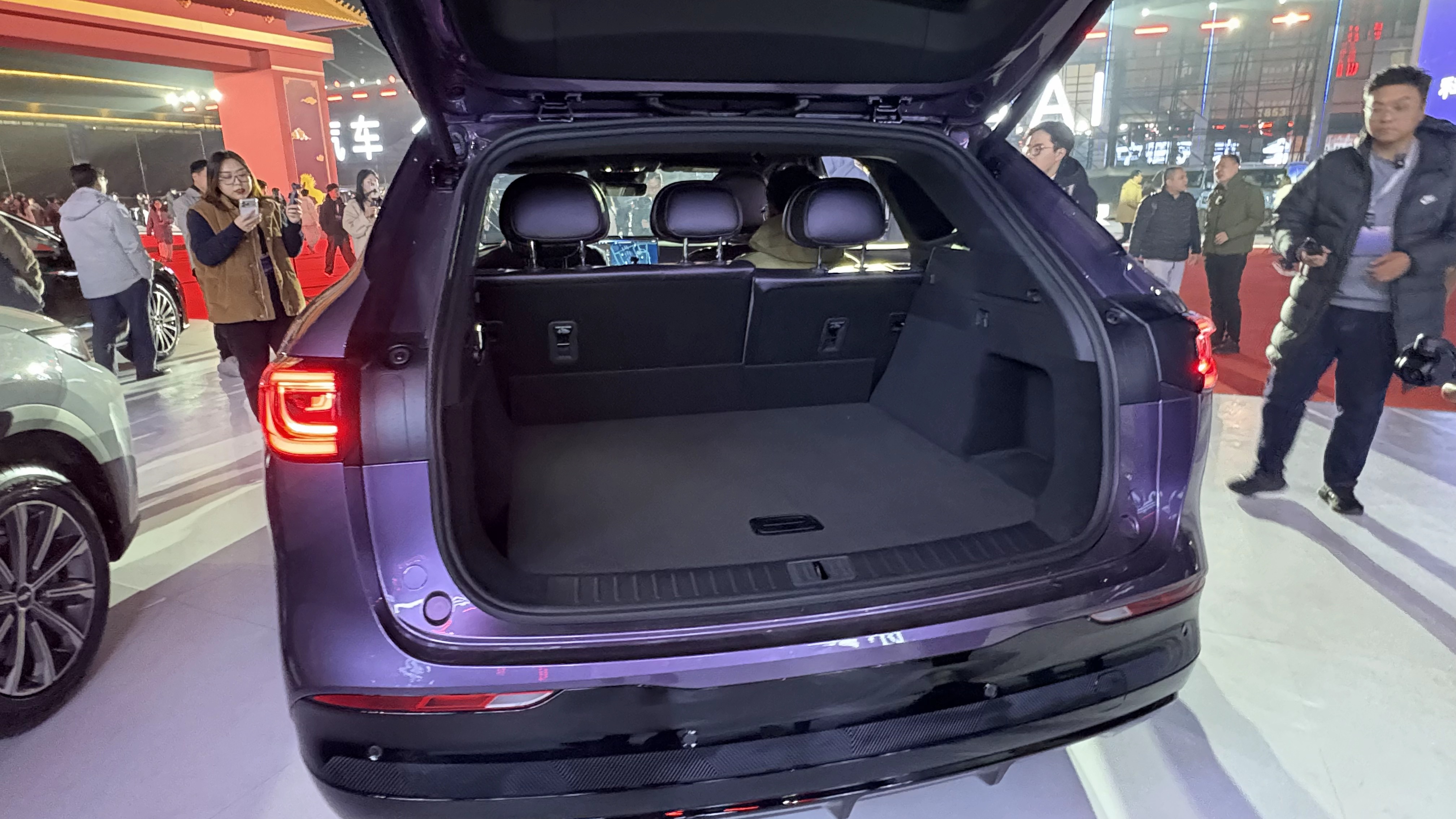 风云T9L开启盲订，卡位15万级插混中型SUV市场