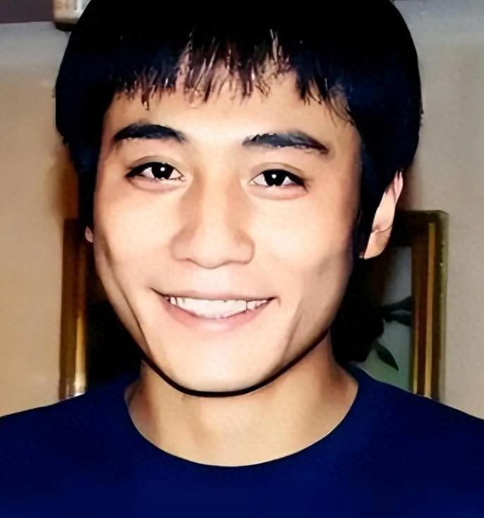 不要成为第二个大S，47岁的刘烨瘦到“脱相”，给内娱敲响了警钟