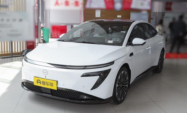 东风日产N7实车到店,4月13日开启预订,预计售价20万元以内受关注