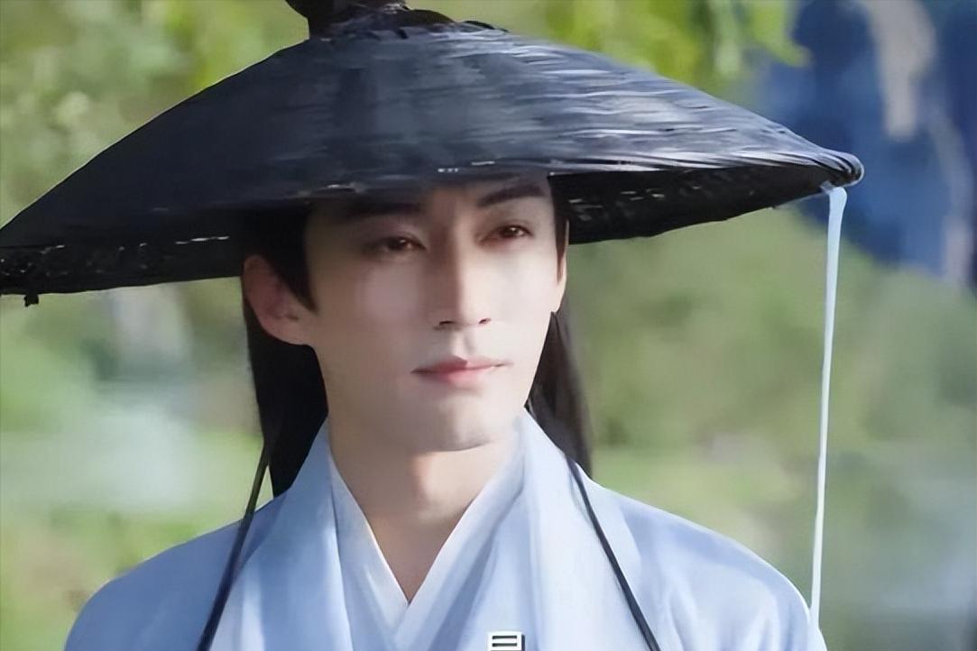 《念无双》评分暴跌却上3天热搜！这部剧凭什么让观众边骂边追？