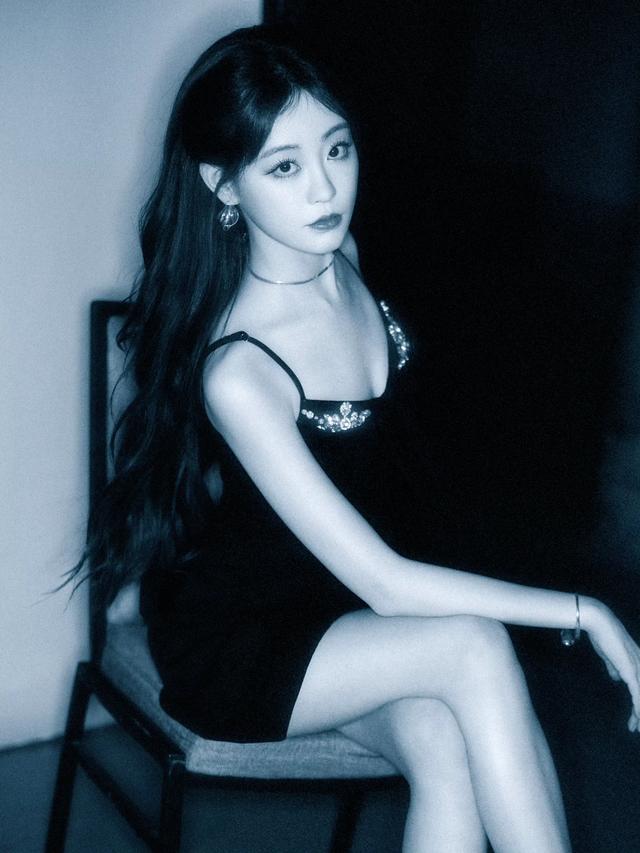 祝绪丹特别纯欲的美女