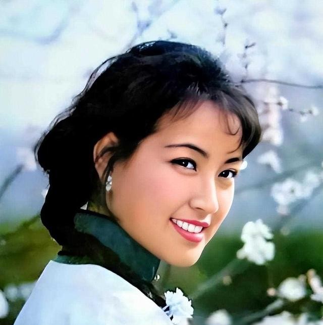 潜规则、生孩子，内娱不敢碰的问题，刘晓庆全说了