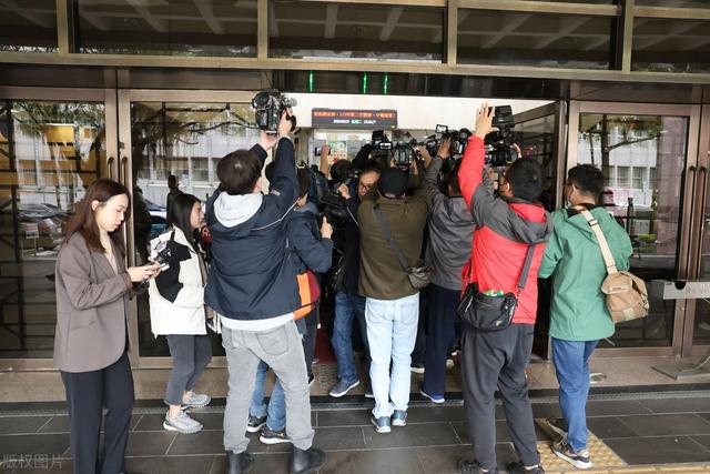 根据宝岛网友的一些留言管中窥豹,汪小菲被宝岛一些舆论妖魔化了