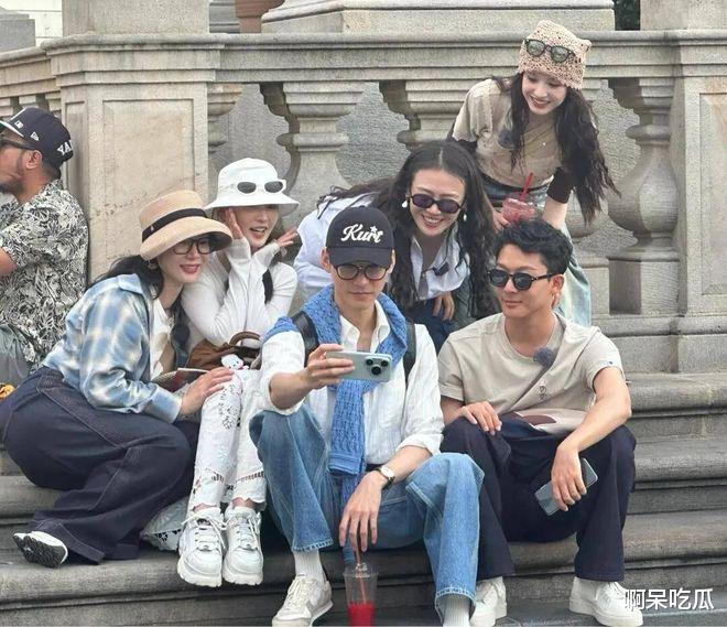 《花少7》人设翻车?陈数被嘲太假,那英在线吐槽:别用力过猛!