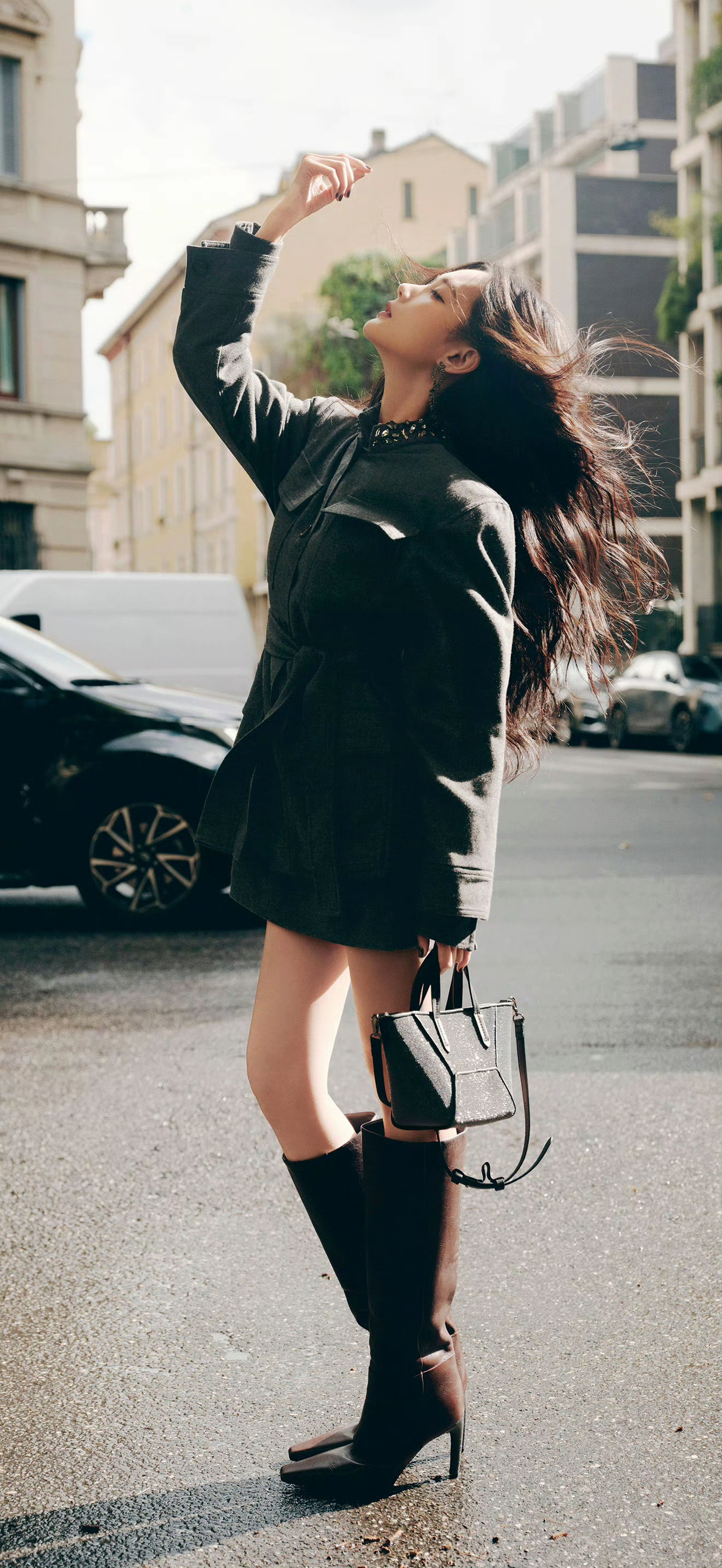 李一桐：知性与美丽的优雅交响