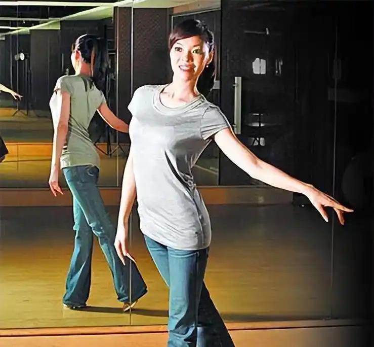 郭台铭怎么都没想到,结婚17年了,曾馨莹居然给全家人“争光”了