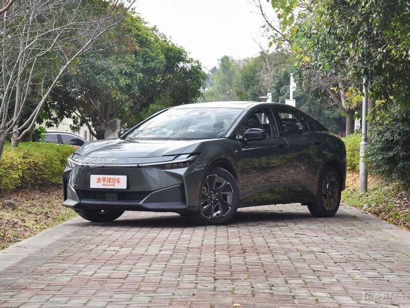 不到10万买丰田纯电！续航616km+比亚迪电池，bZ3智享家性价比拉满了？