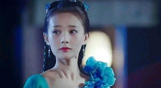 原以为李一桐在《书卷一梦》里够美了,没想到这部古装剧中更惊艳