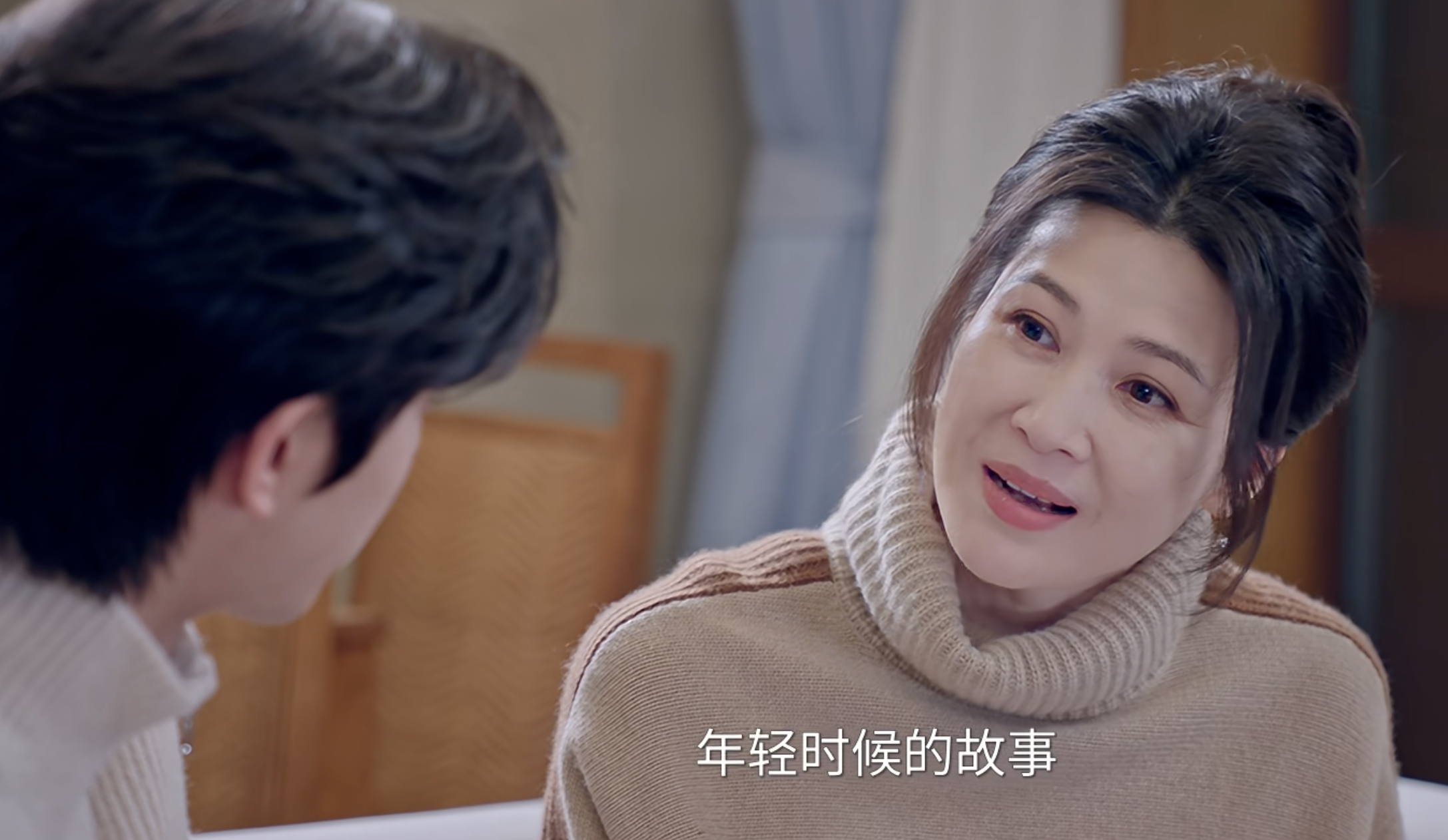 女演员别乱动脸，《骄阳似我》4个妈年轻时美貌如花，如今差别大