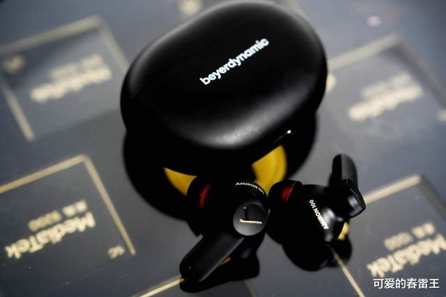 拜雅AMIRON100：當百年聲學遇上無線未來，我的耳朵被寵壞了