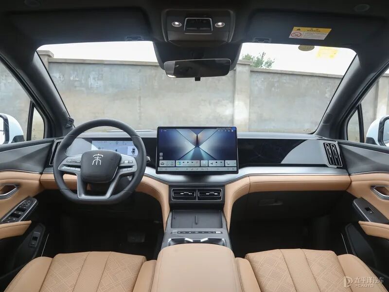 新款比亚迪双宋齐上市,9.98万元起!200km纯电+云辇-C,又要卖爆?