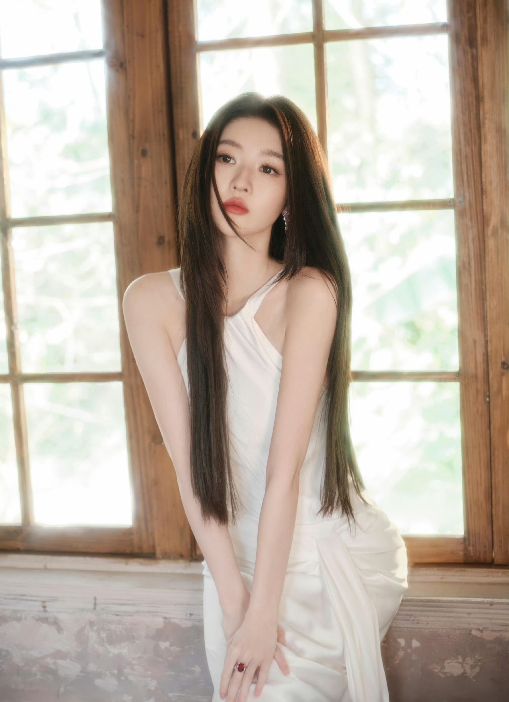 王玉雯 黑长直的天花板