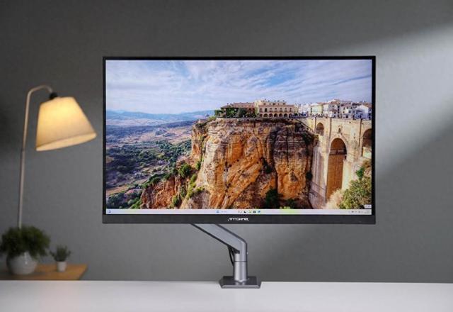 蚂蚁电竞ANTX3机械臂支架体验:零感调节,解锁舒适高效用屏新体验