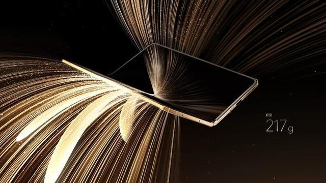 折疊屏選購終極難題：三款全能旗艦如何選？