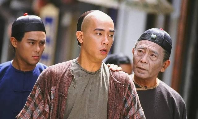 明星夫妻坚持26年不吃肉不生子,就为不变老,如今59岁近照不敢认