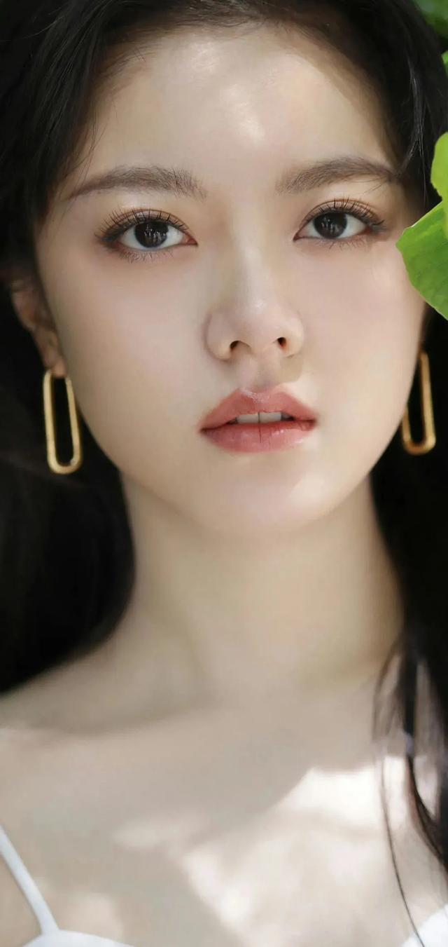 赵今麦,国民闺女变化真大