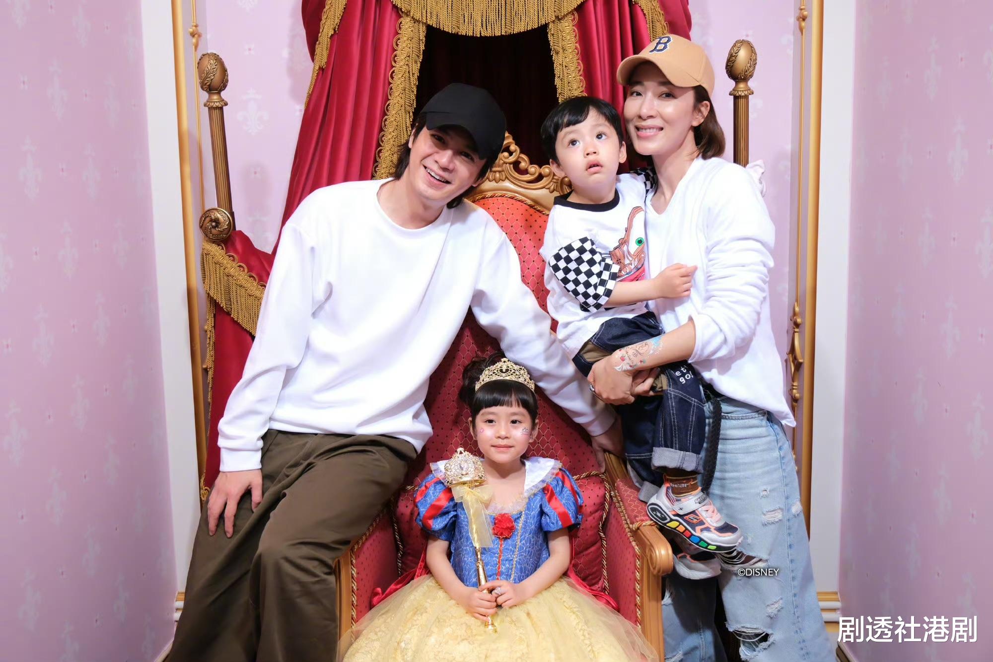 难过！TVB视后16岁爱犬突然离世，为其举办送别仪式一度泣不成声