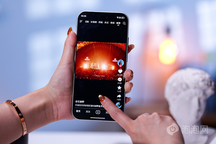 華為nova 15 Pro評測：超級nova全面煥新，顏值與性能雙巔峰