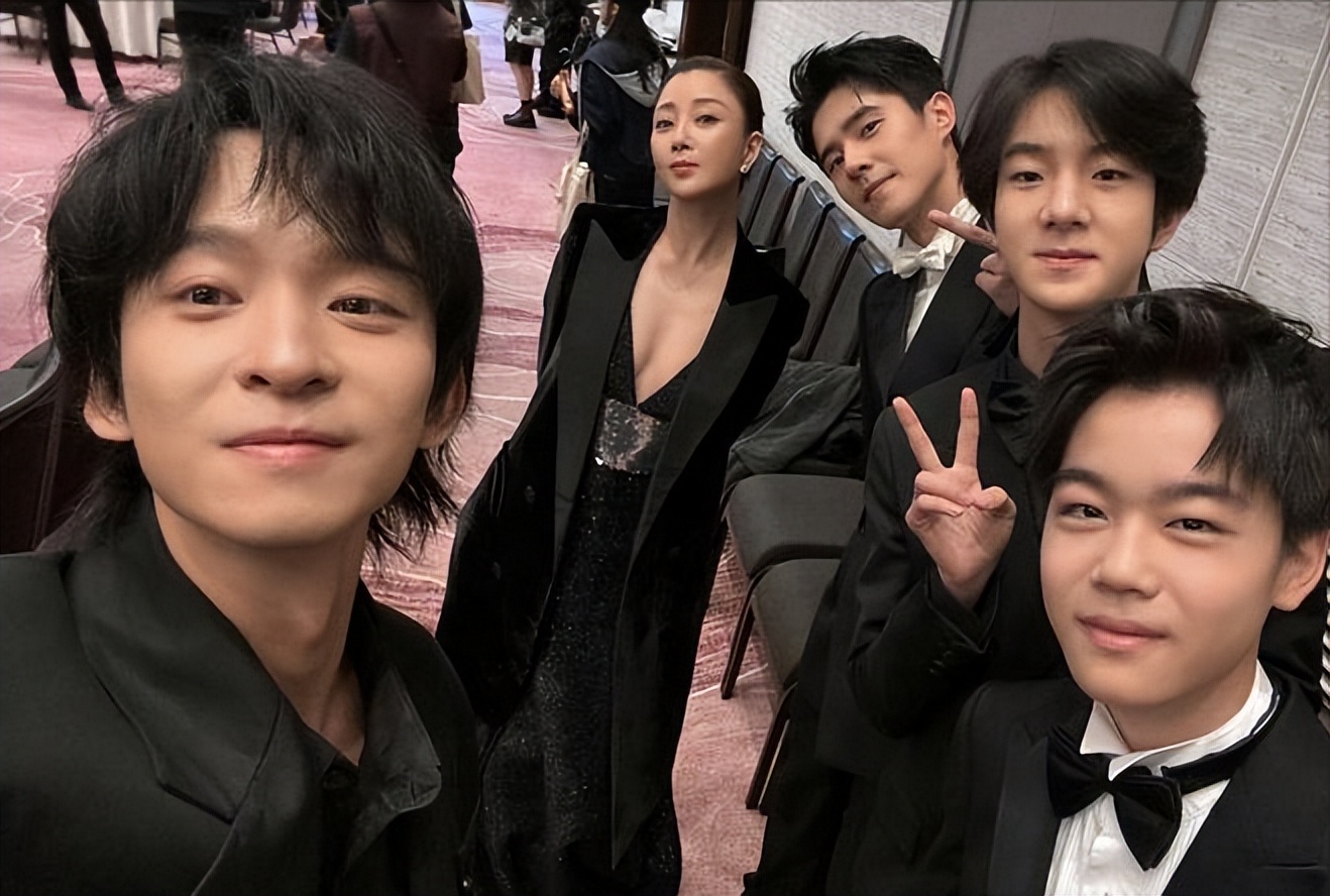 离婚3年后，董子健再次官宣喜讯，却意外暴露了孙怡的尴尬处境