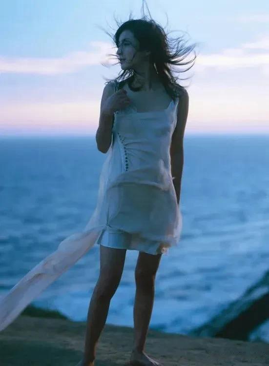 广沫凉子美图秀秀