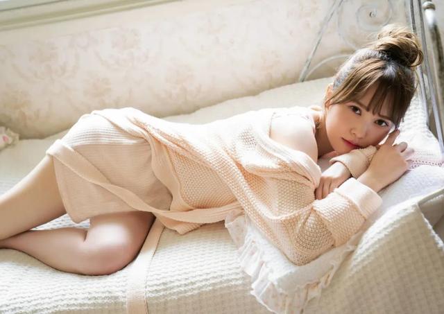 日系写真美图|No.1048 加藤史帆「ENTAME」