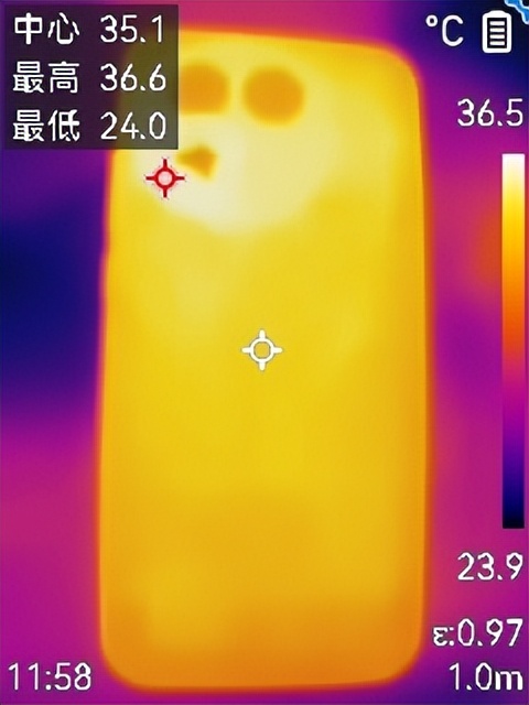 2K檔最強性能！真我GT8評測：越級挑戰的驍龍8至尊版