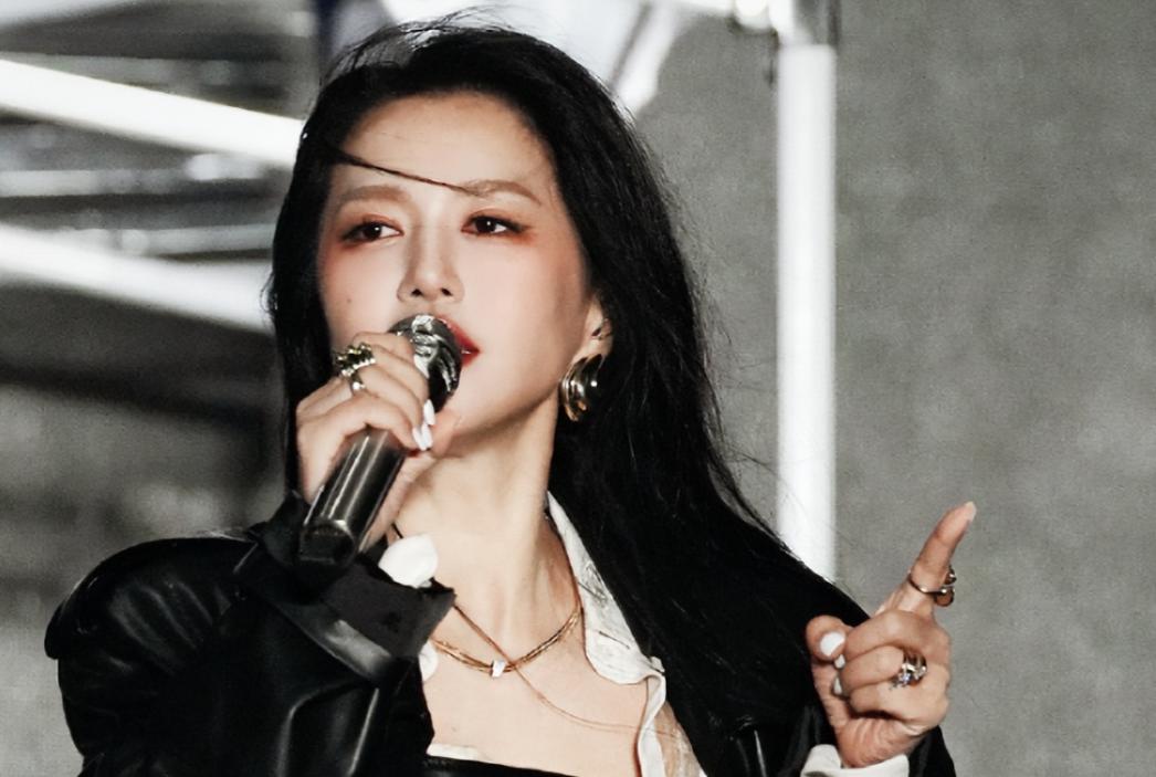 这次被央视“点名”的谭维维，暴露真实处境，原来刘欢当初没说谎