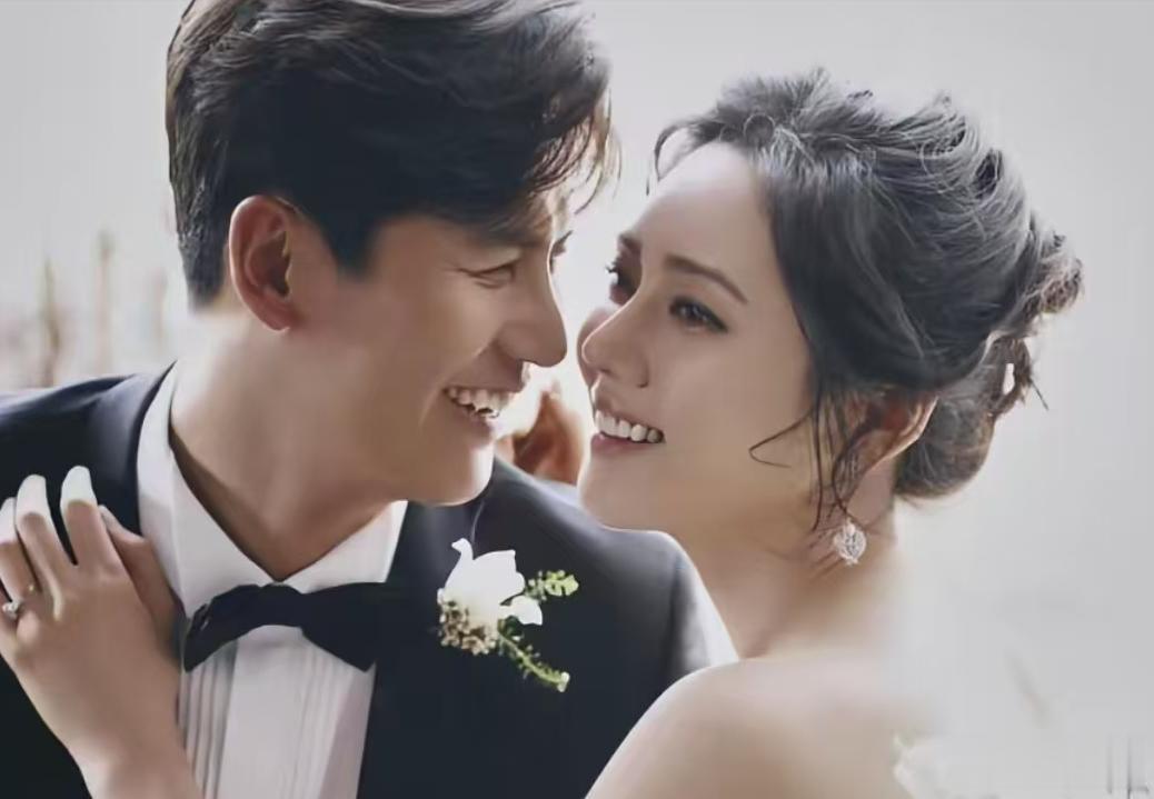 于晓光也没想到，远嫁中国8年的秋瓷炫，竟走上了另一条上坡路