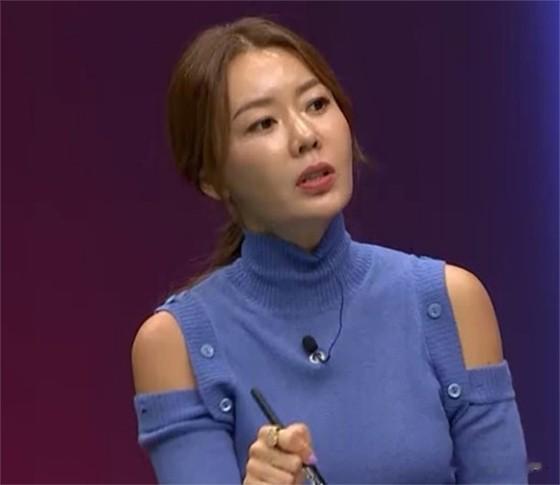 韩国女星上节目泪流成河，哭诉：“母亲有痴呆症，经常认不出我”