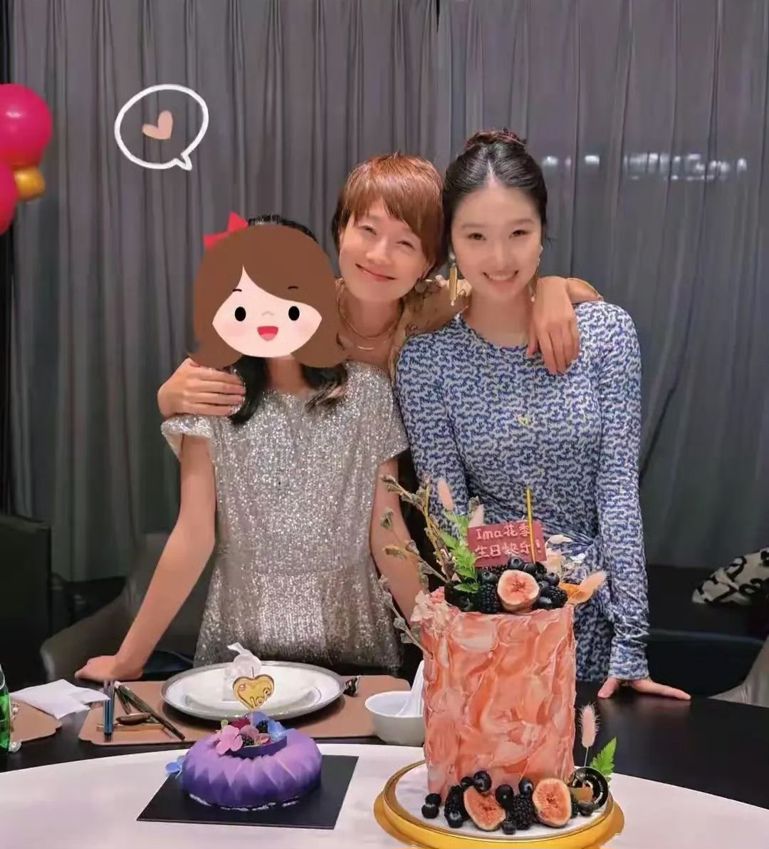 马伊琍大女儿跟妈妈长得好像眉眼清秀气质独特不是网红脸有辨识度