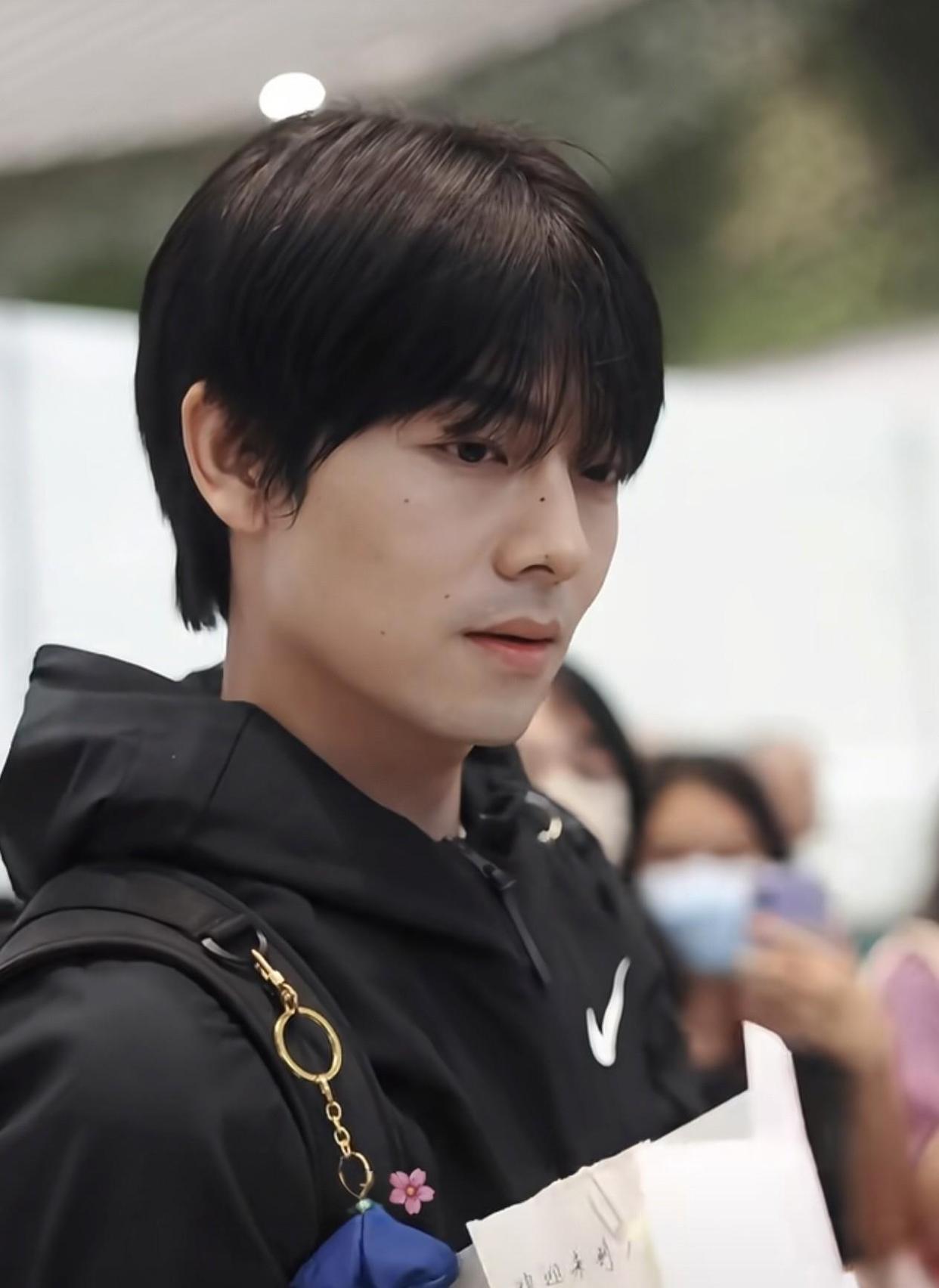 短剧霸总“滤镜诈骗”?何聪睿油腻,刘萧旭又老又丑,曾辉皮肤差