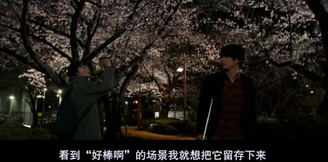 過時多年的iPhone XS，一夜之間比CCD還火？