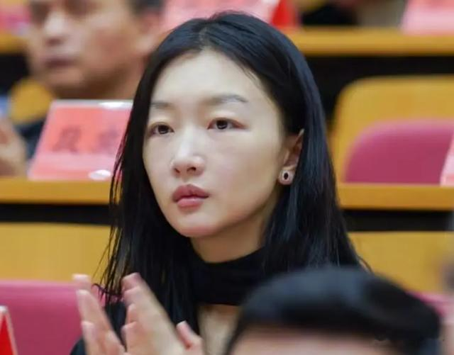 离开滤镜有多丑?金晨看着渗人,杨幂似老太,辣目洋子妖怪既视感