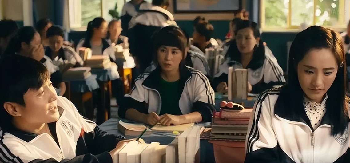 沈腾一家三口宁夏度假，住上万一晚的酒店，妻子发福胖到认不出