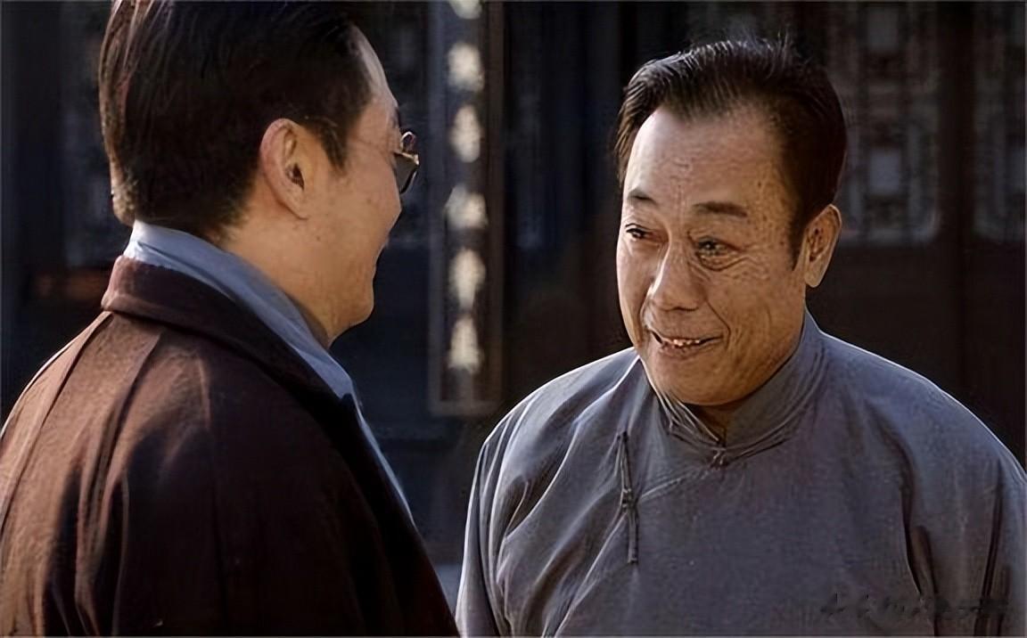 他是最干净男演员，一生零绯闻，为妻退圈12年，如今老到不敢认