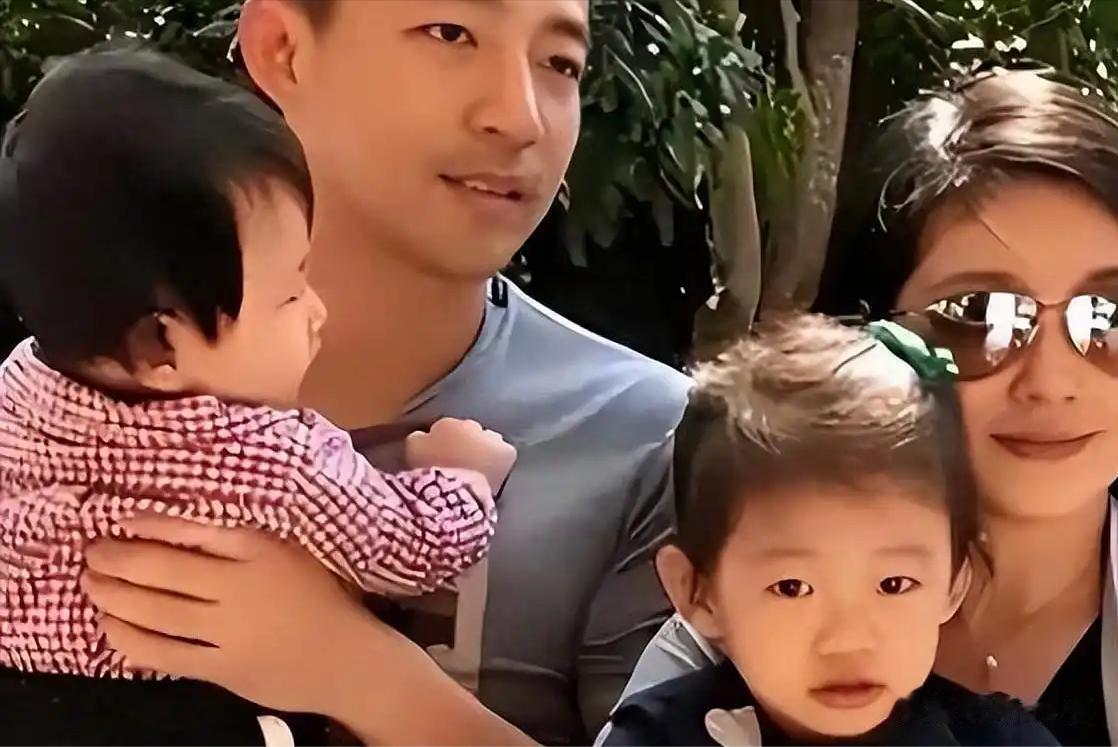 不给两孩子留一点地,具俊晔的两行字写满自私,这下彻底装过头了